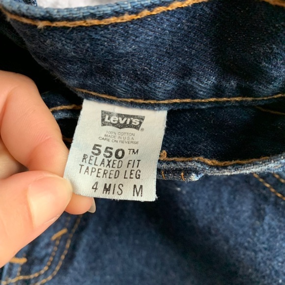 Sold • vintage levi’s 550 jeans - Picture 4 of 4